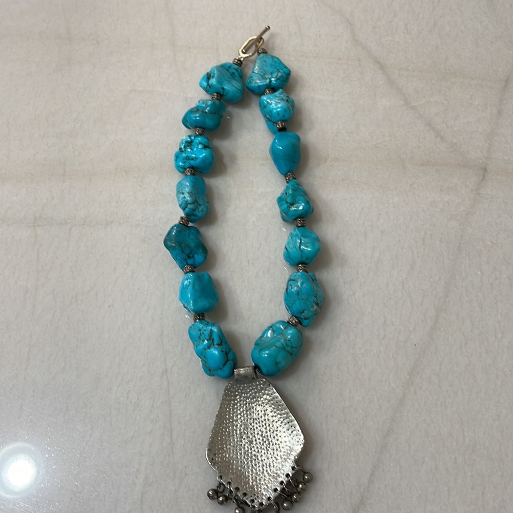 Necklace - Picture 4 of 8